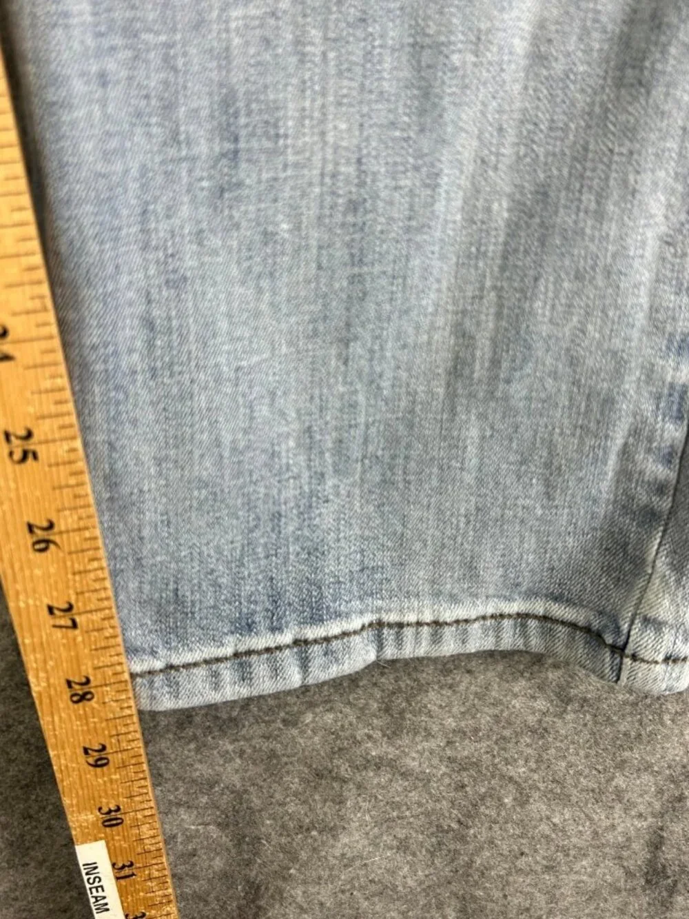 Wrangler Straight Fit Jeans Mens 36x29 Light Blue Denim Stretch Mid Rise Western